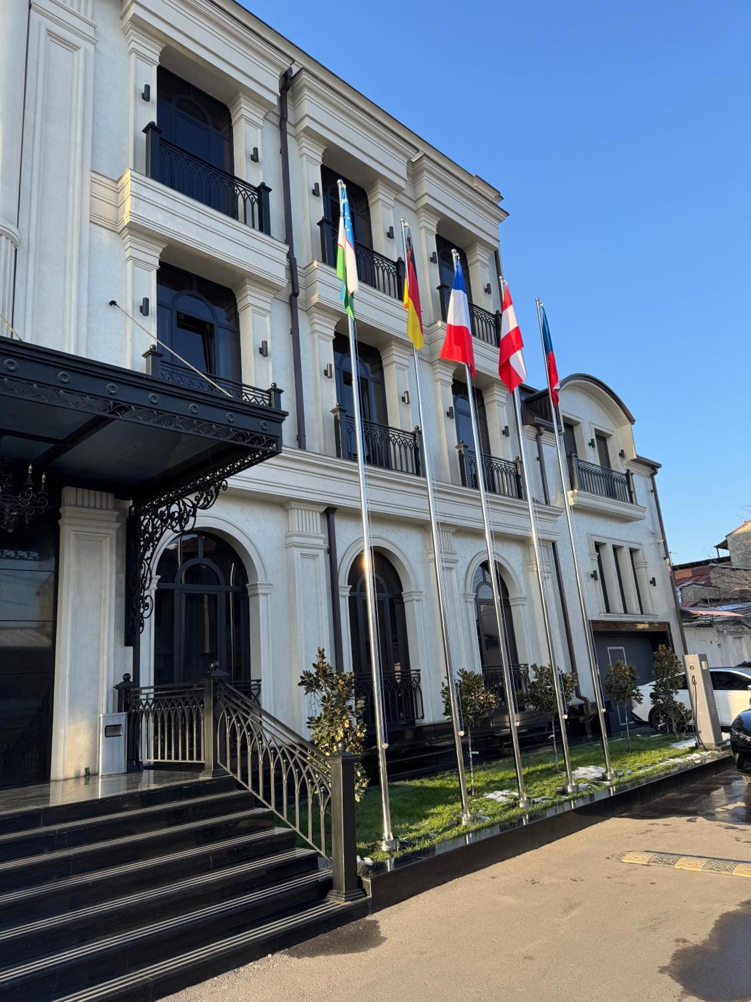 Frankfort Expo Hotel Tashkent Esterno foto